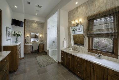 201 Master Bath